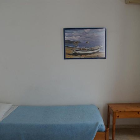 Hotel Eleftheria Парос Екстериор снимка