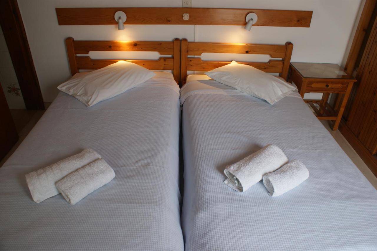 Hotel Eleftheria Парос Екстериор снимка